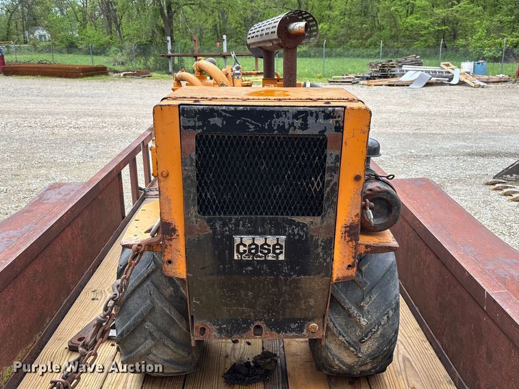 image for item FB3448 1980 Case Mini-Sneaker vibratory cable plow