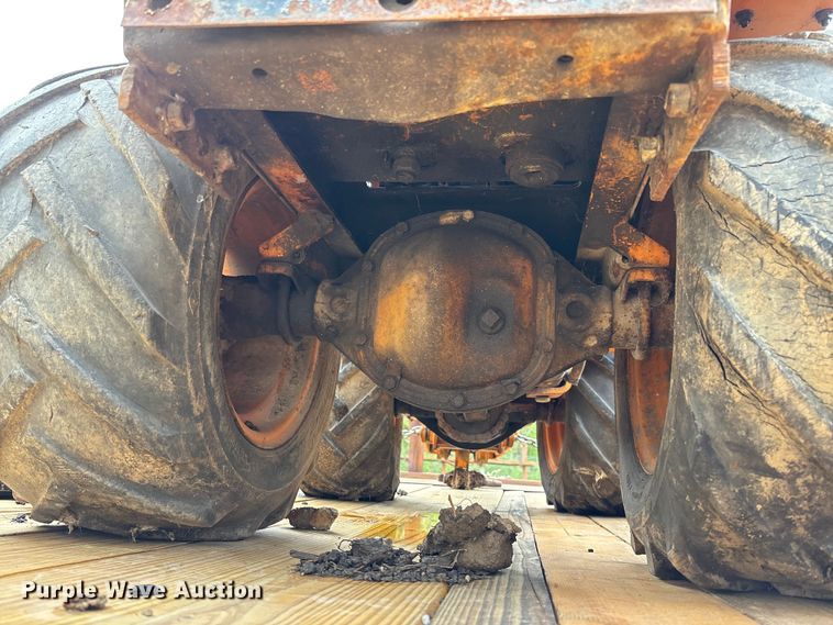 image for item FB3448 1980 Case Mini-Sneaker vibratory cable plow