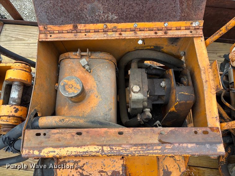 image for item FB3448 1980 Case Mini-Sneaker vibratory cable plow