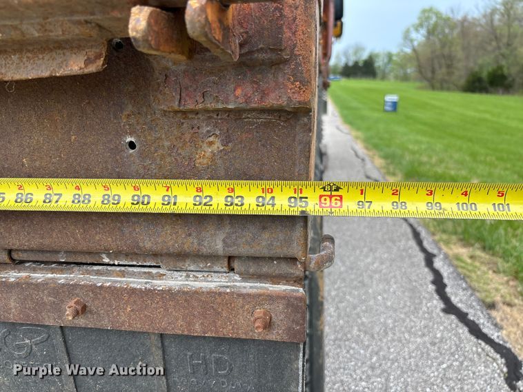 image for item FB3450 2005 International 7400 Crew Cab dump truck