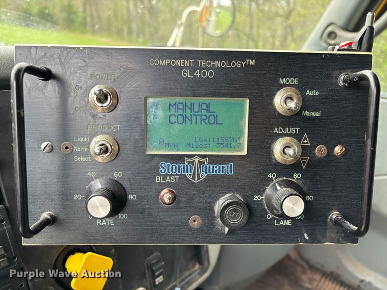 image for item FB3450 2005 International 7400 Crew Cab dump truck