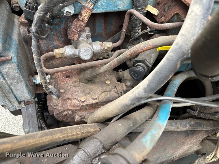 image for item FB3450 2005 International 7400 Crew Cab dump truck