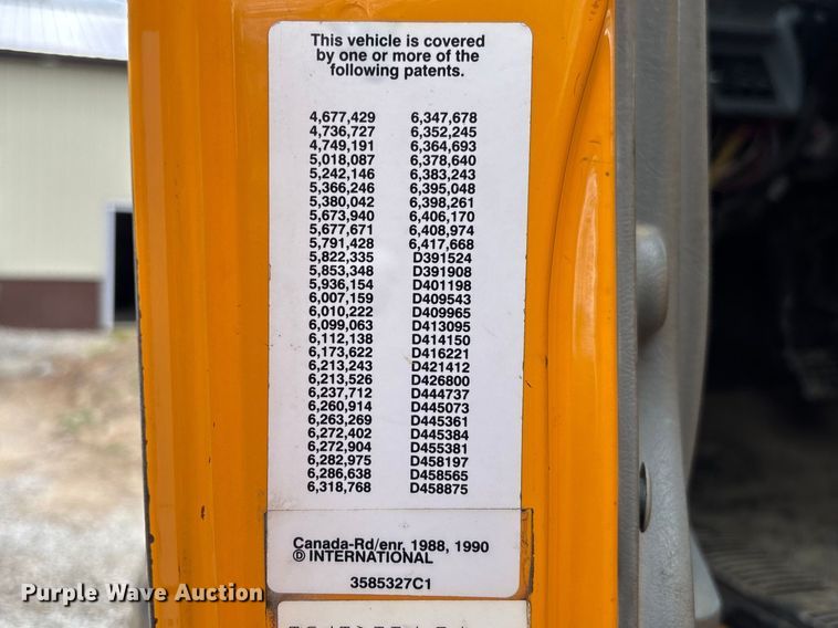 image for item FB3450 2005 International 7400 Crew Cab dump truck