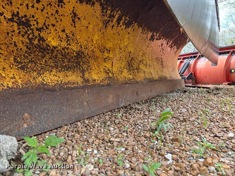 image for item FB3450 2005 International 7400 Crew Cab dump truck