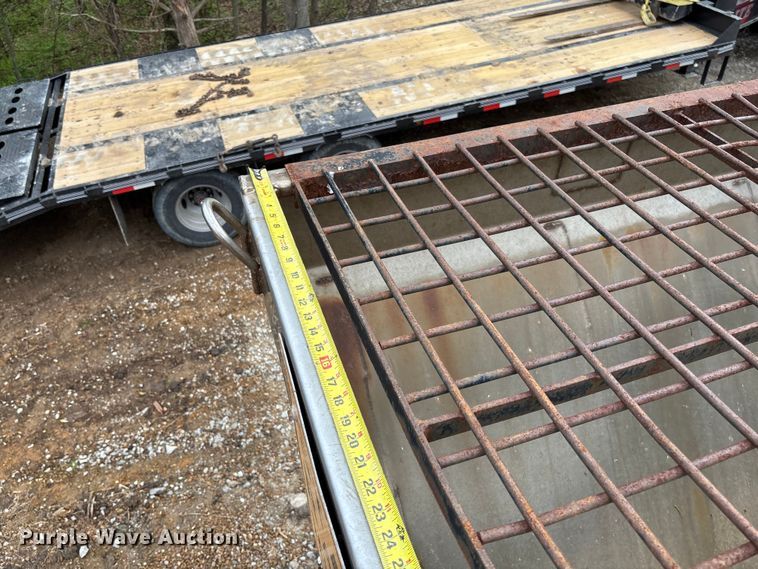 image for item FB3450 2005 International 7400 Crew Cab dump truck