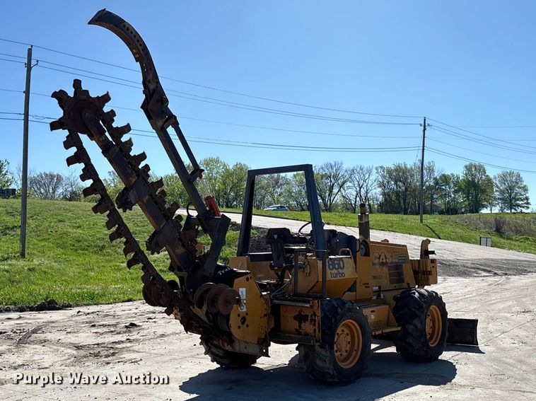 image for item FB3453 2000 Case 860 Turbo trencher
