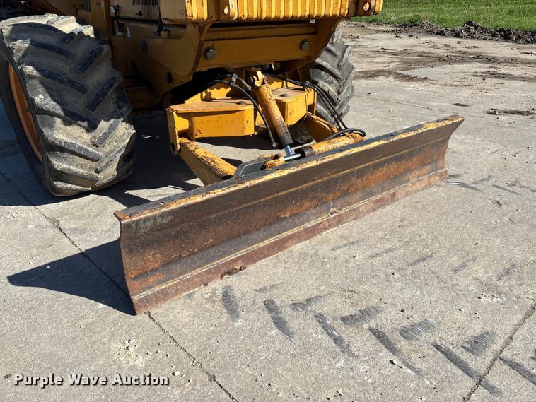 image for item FB3453 2000 Case 860 Turbo trencher