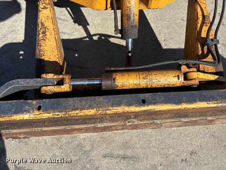 image for item FB3453 2000 Case 860 Turbo trencher