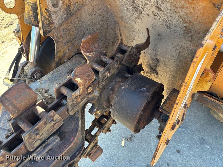 image for item FB3453 2000 Case 860 Turbo trencher