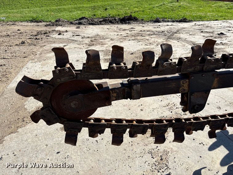 image for item FB3453 2000 Case 860 Turbo trencher