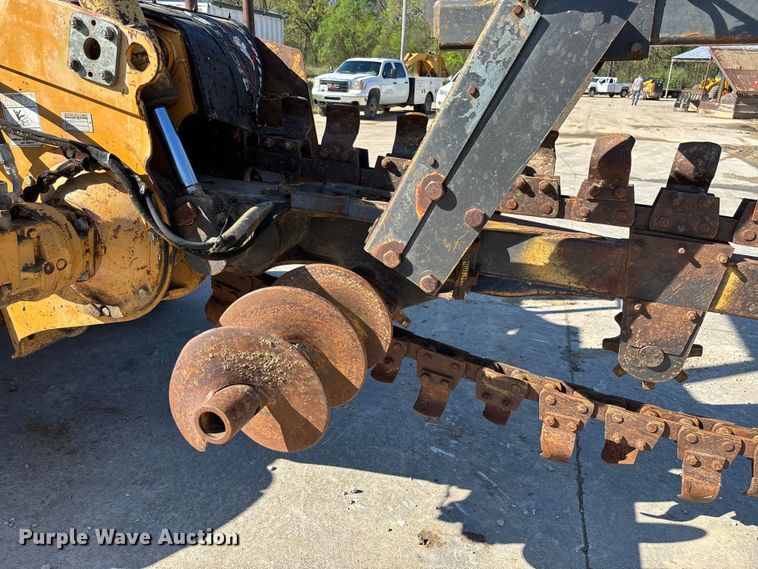 image for item FB3453 2000 Case 860 Turbo trencher
