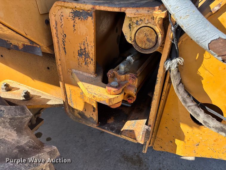 image for item FB3453 2000 Case 860 Turbo trencher