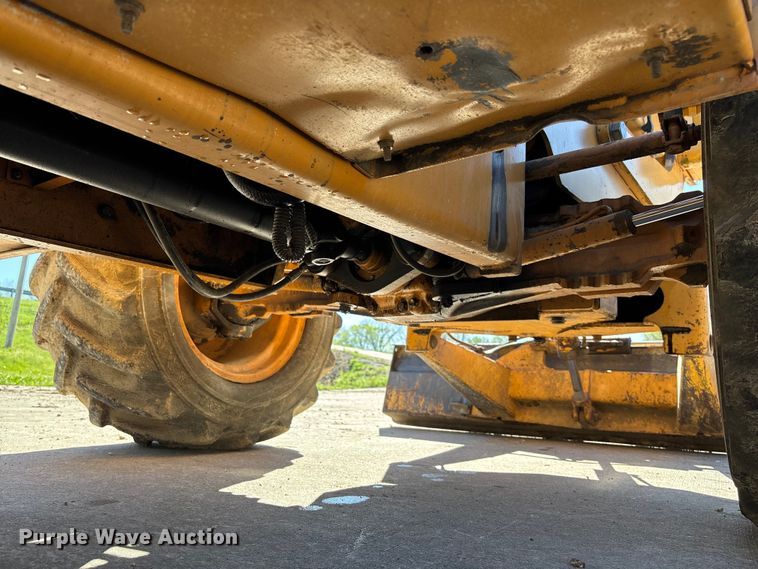 image for item FB3453 2000 Case 860 Turbo trencher