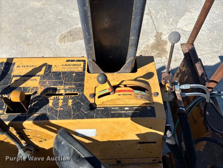 image for item FB3453 2000 Case 860 Turbo trencher