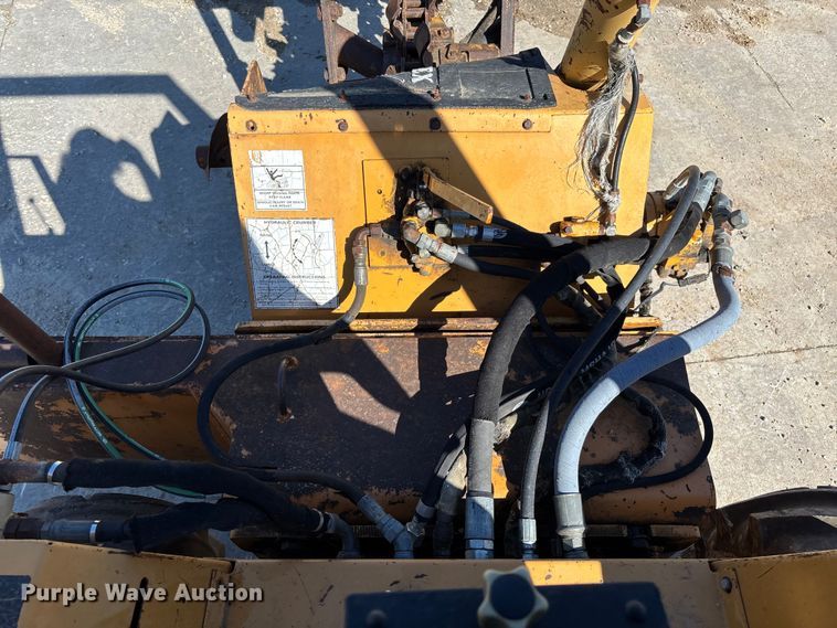 image for item FB3453 2000 Case 860 Turbo trencher