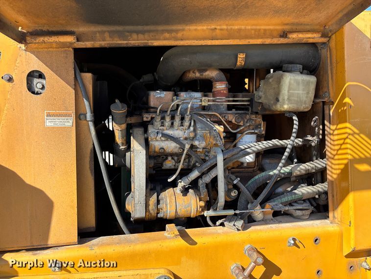 image for item FB3453 2000 Case 860 Turbo trencher