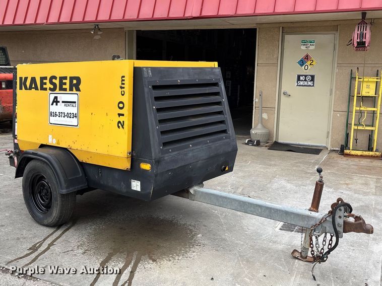 image for item FB3663 2004 Kaeser M57 air compressor