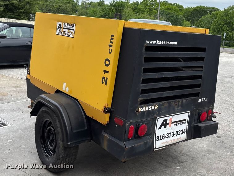 image for item FB3663 2004 Kaeser M57 air compressor