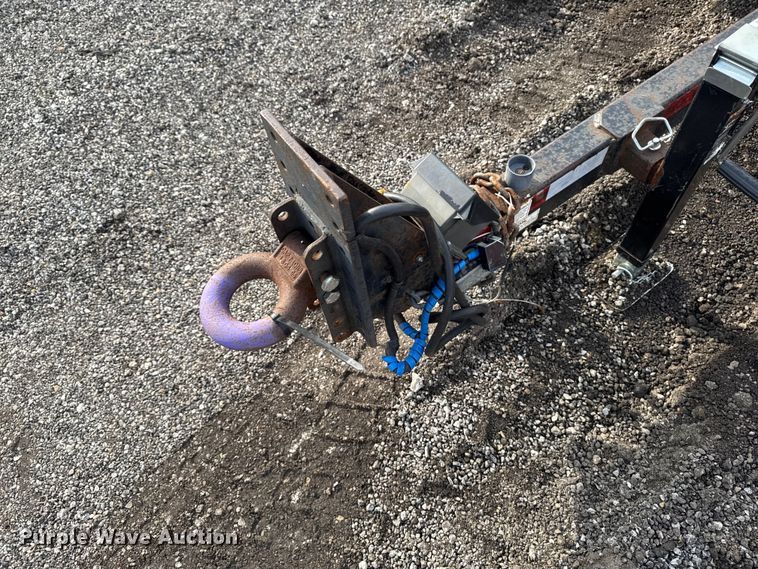 image for item FB5695 2006 Butler TS-6512-D tilt deck equipment trailer