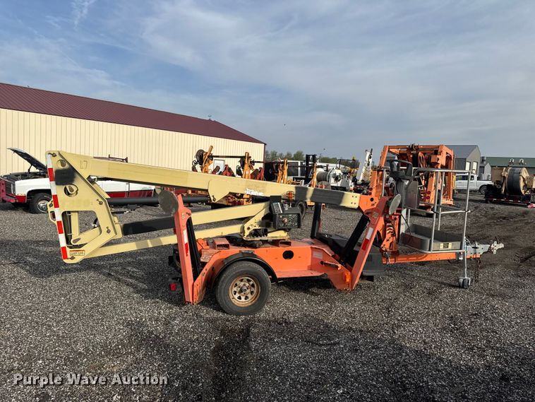 image for item FB5699 2007 JLG Industries T350 boom lift