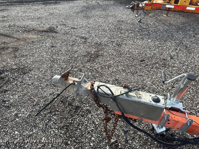 image for item FB5699 2007 JLG Industries T350 boom lift