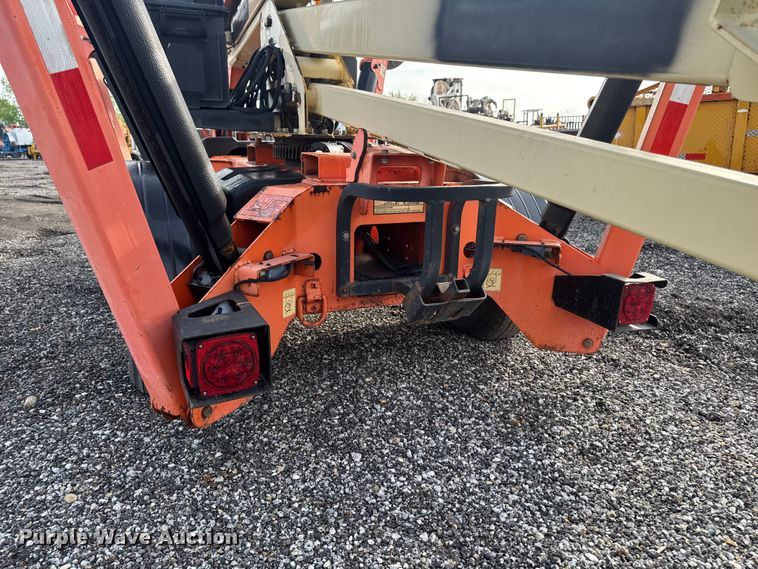 image for item FB5699 2007 JLG Industries T350 boom lift
