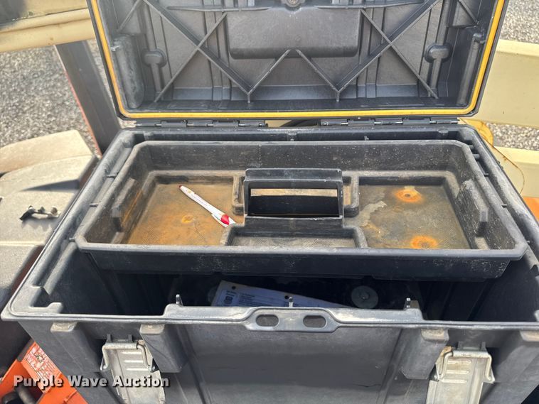 image for item FB5699 2007 JLG Industries T350 boom lift