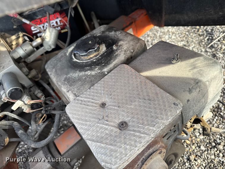 image for item FB5699 2007 JLG Industries T350 boom lift