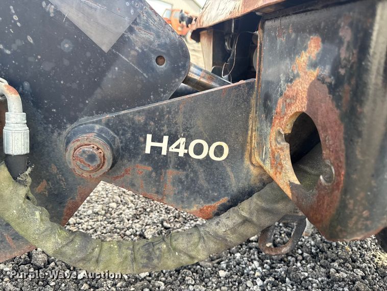 image for item FB5700 2000 Ditch Witch 410SXD trencher