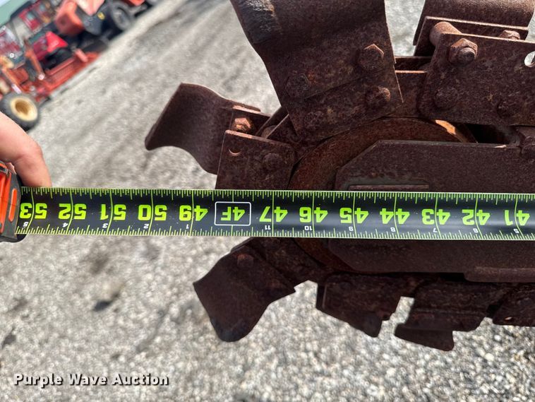 image for item FB5700 2000 Ditch Witch 410SXD trencher