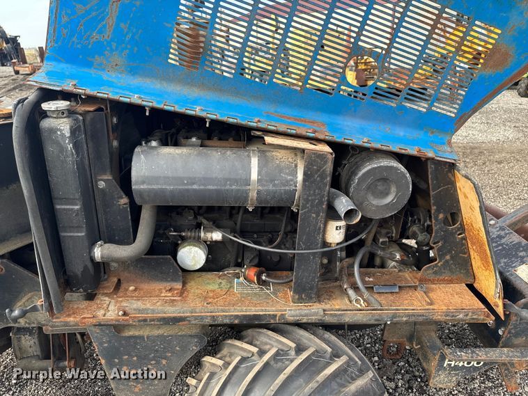image for item FB5700 2000 Ditch Witch 410SXD trencher