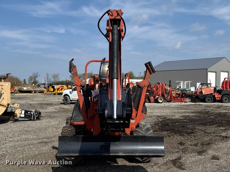 image for item FB5703 2004 Ditch Witch RT55H trencher