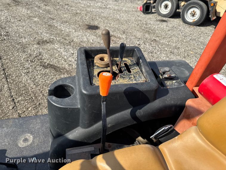 image for item FB5703 2004 Ditch Witch RT55H trencher