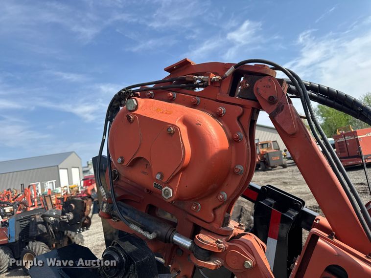 image for item FB5703 2004 Ditch Witch RT55H trencher