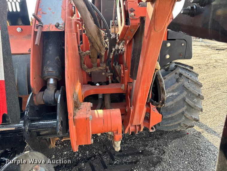 image for item FB5703 2004 Ditch Witch RT55H trencher
