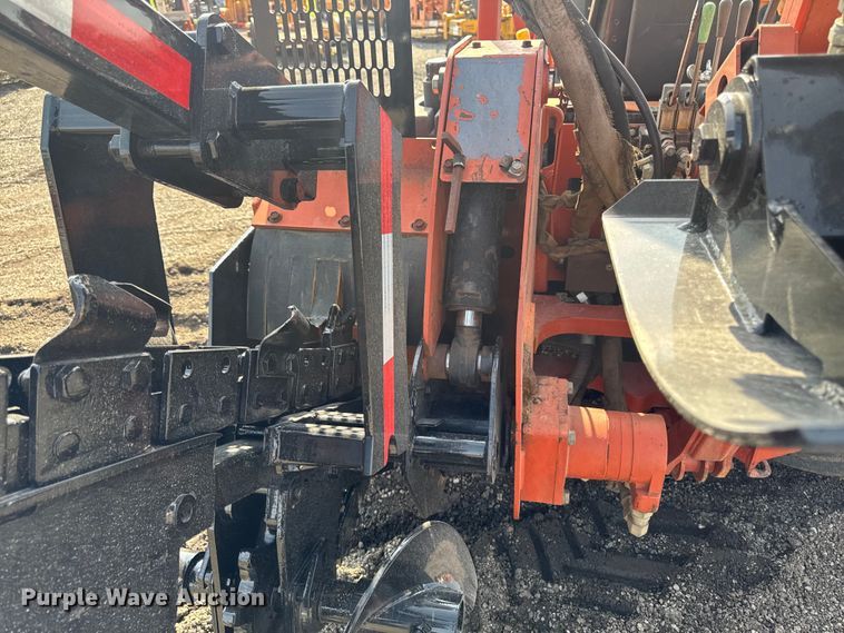 image for item FB5703 2004 Ditch Witch RT55H trencher