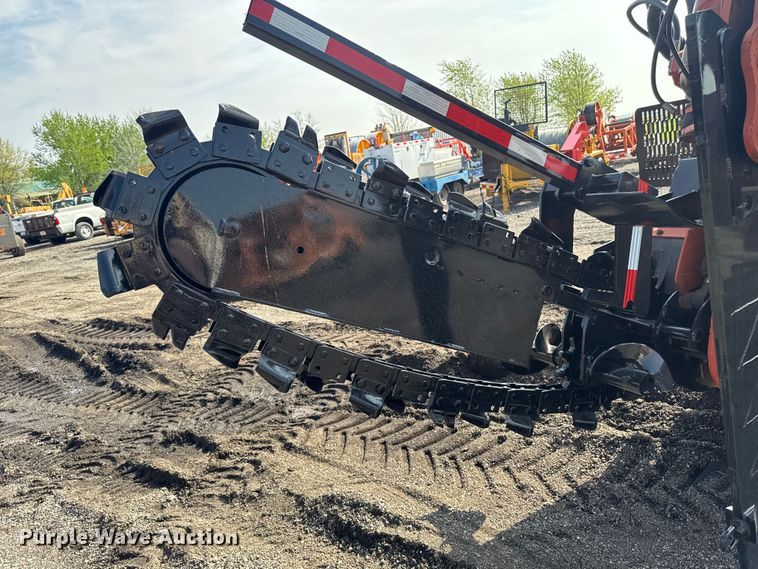 image for item FB5703 2004 Ditch Witch RT55H trencher