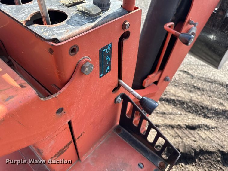 image for item FB5703 2004 Ditch Witch RT55H trencher