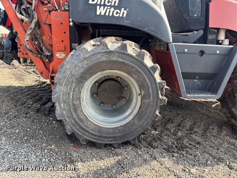 image for item FB5703 2004 Ditch Witch RT55H trencher