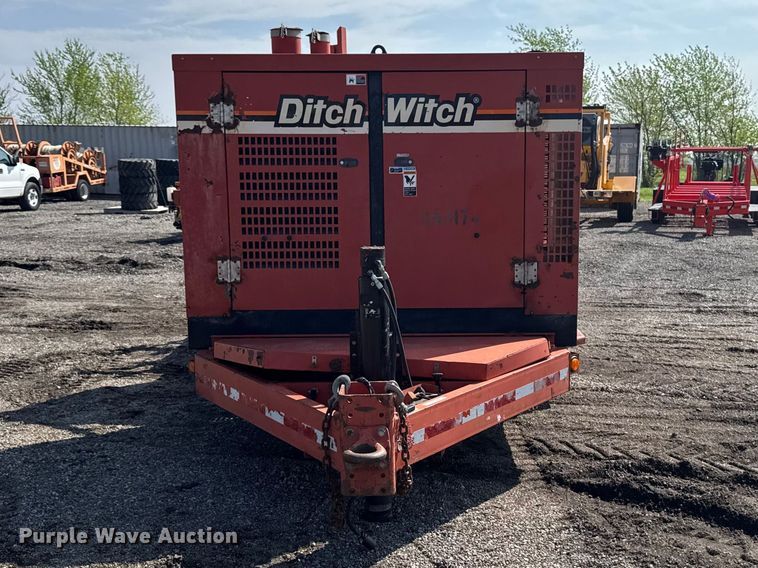 image for item FB5704 Ditch Witch FX60 vacuum excavator