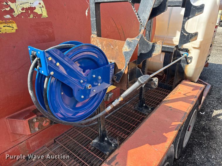 image for item FB5704 Ditch Witch FX60 vacuum excavator