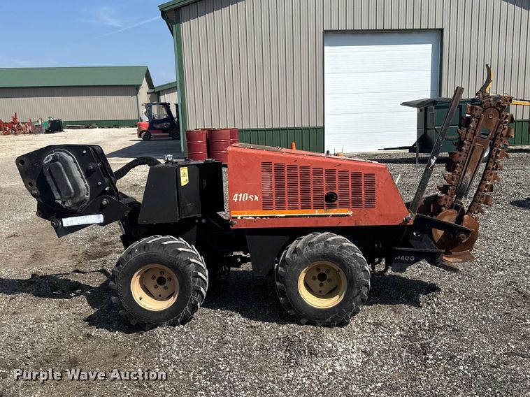 image for item FB5705 2008 Ditch Witch 410SX trencher