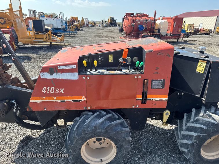 image for item FB5705 2008 Ditch Witch 410SX trencher