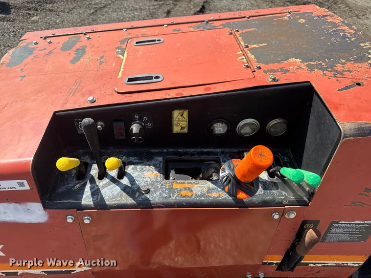 image for item FB5705 2008 Ditch Witch 410SX trencher