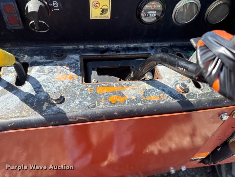 image for item FB5705 2008 Ditch Witch 410SX trencher