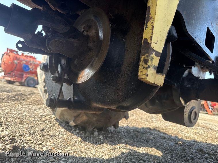 image for item FB5705 2008 Ditch Witch 410SX trencher