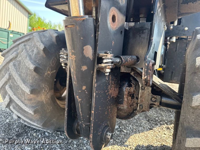 image for item FB5705 2008 Ditch Witch 410SX trencher
