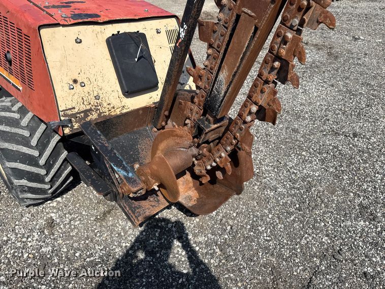 image for item FB5705 2008 Ditch Witch 410SX trencher