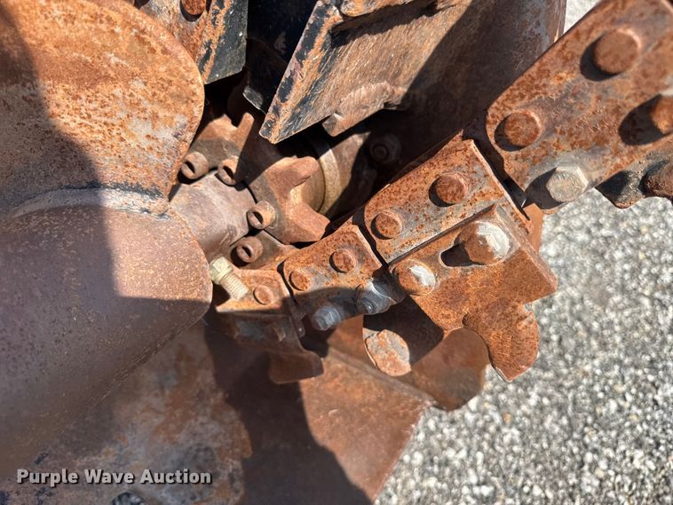image for item FB5705 2008 Ditch Witch 410SX trencher