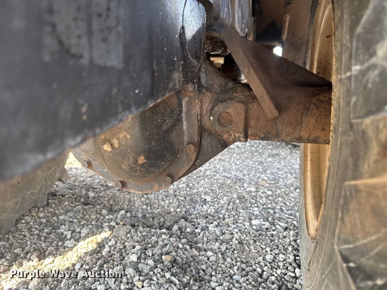 image for item FB5705 2008 Ditch Witch 410SX trencher